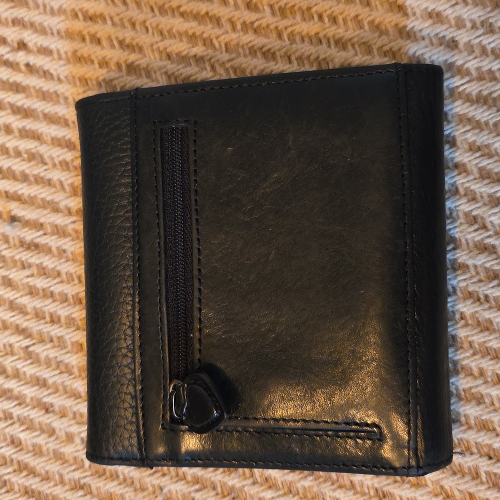 Brighton Womens Wallet In Black - Picture 2 of 10